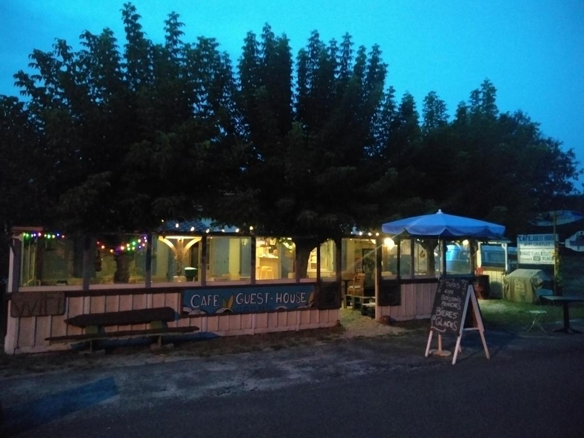 Zenzela Surf House Hotel Naujac-sur-Mer Екстериор снимка